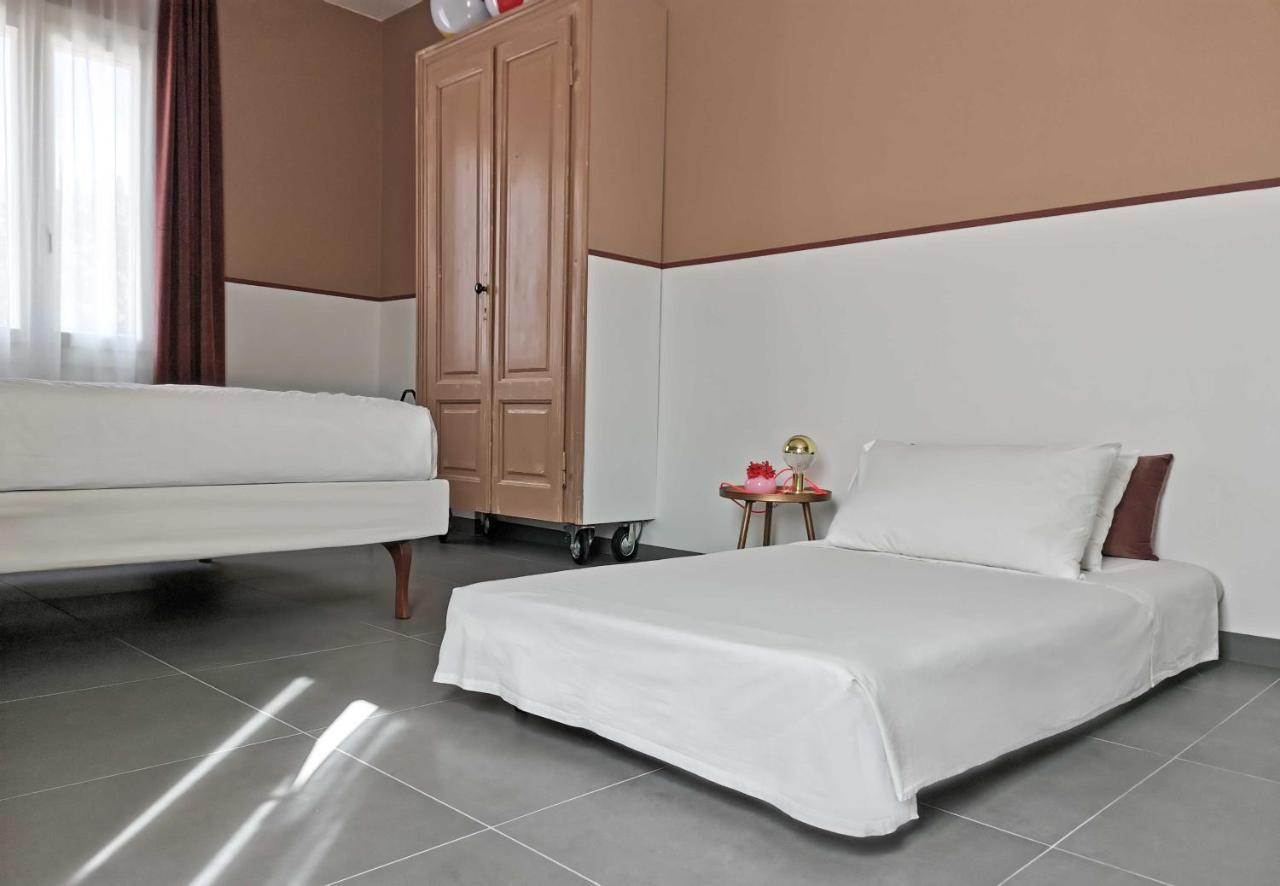 Casa Sebina - Your Design Home On The Lake - 3 Bathrooms 3 Bedrooms Desenzano del Garda Kültér fotó
